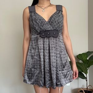 Simply Vera Gray Satin Tunic